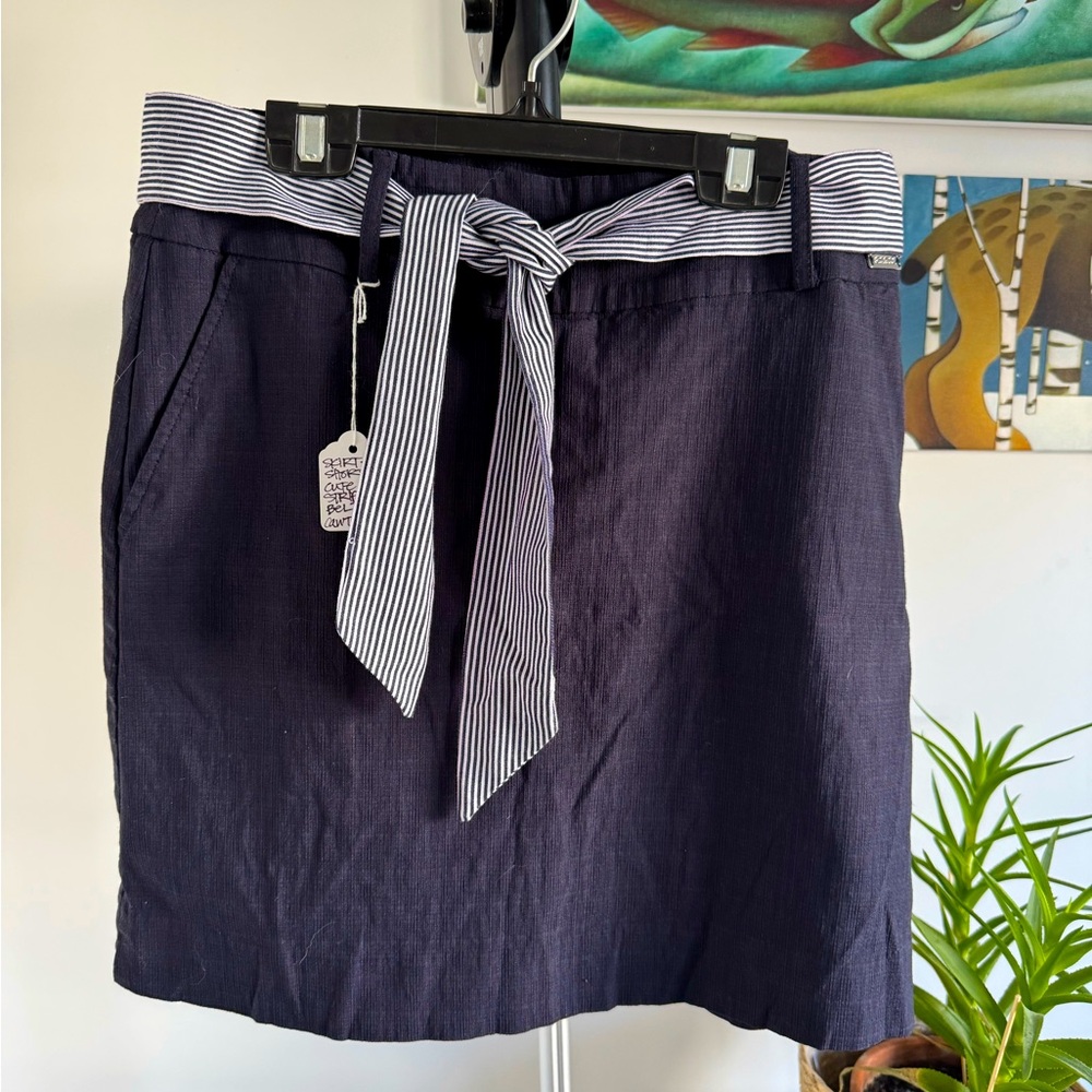 SC & Co. Navy blue Skort size 8